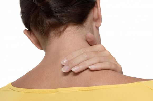 dor no pescoço como sintoma de osteocondrose cervical