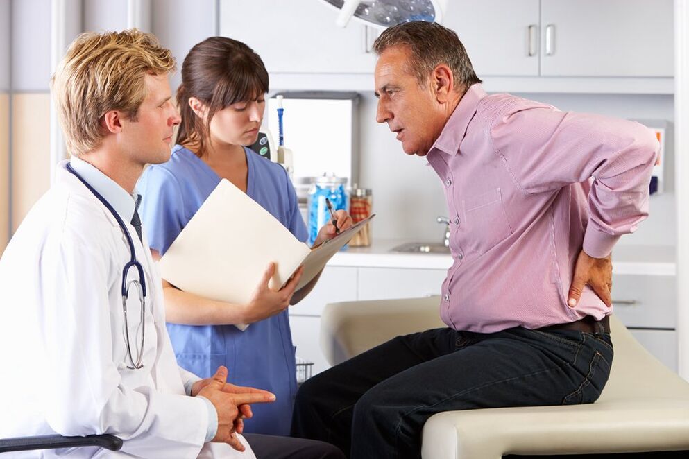 consulta médica para dor nas costas